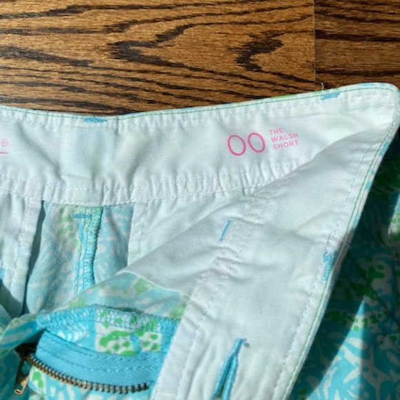 LILLY PULITZER WALSH Shorts Get Crackin Blue & Green Crab Print SZ 00 - Picture 7 of 11